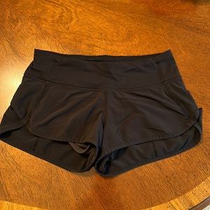 Size to speed ups 2.5 inch black Lu Lu lemon